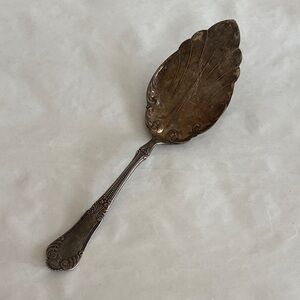 Antique 1848 Roger Brothers AI early 1900 silver plated wedding cake spatula
